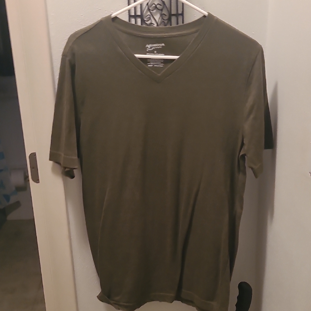 Men's Olive Green V-Neck T-Shirt